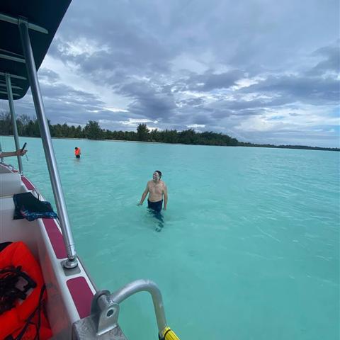 Sandbank in the Bora Bora lagoon